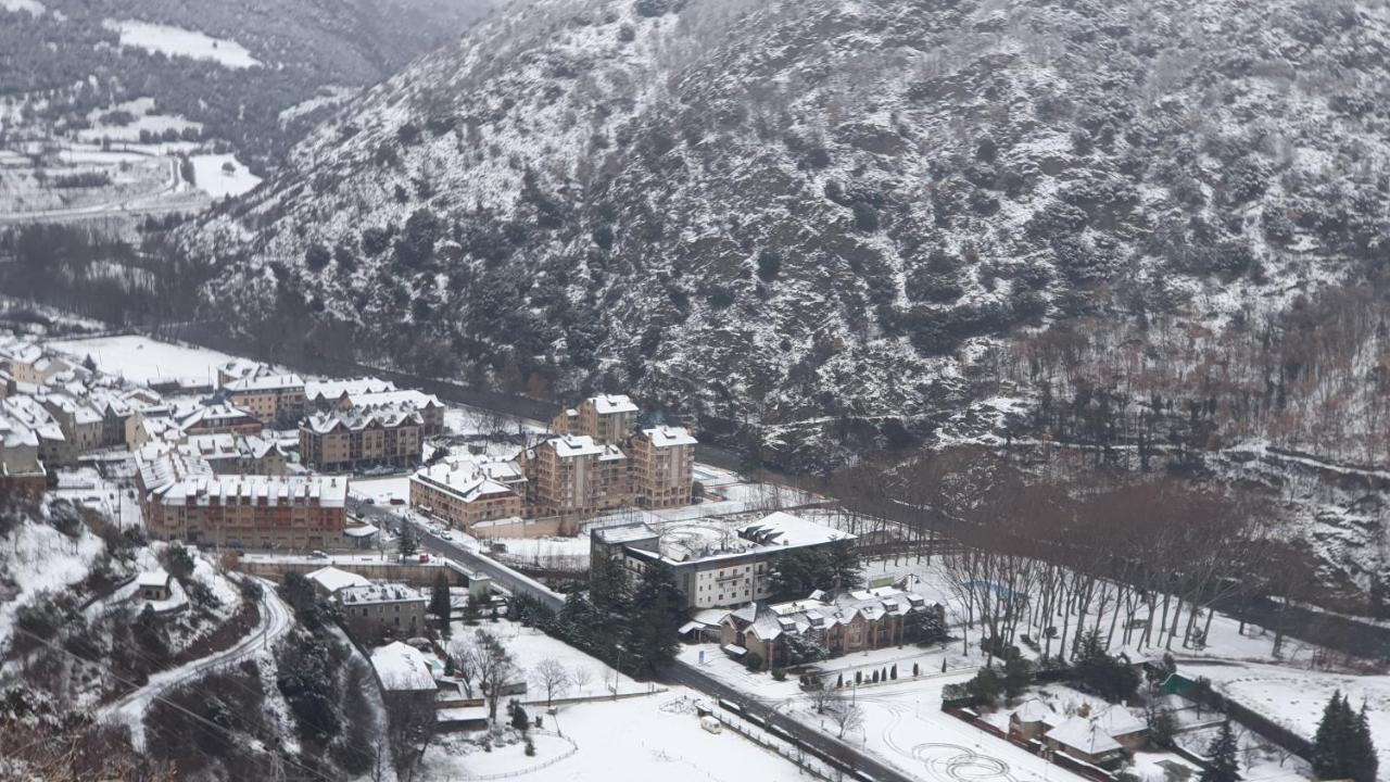 Xia Apartaments Con Acceso A Piscina Rialp Eksteriør bilde